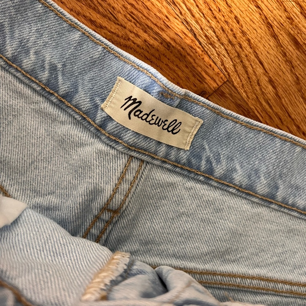 Madewell Light Blue Distressed Denim Mid Length Shorts - Picture 3 of 8